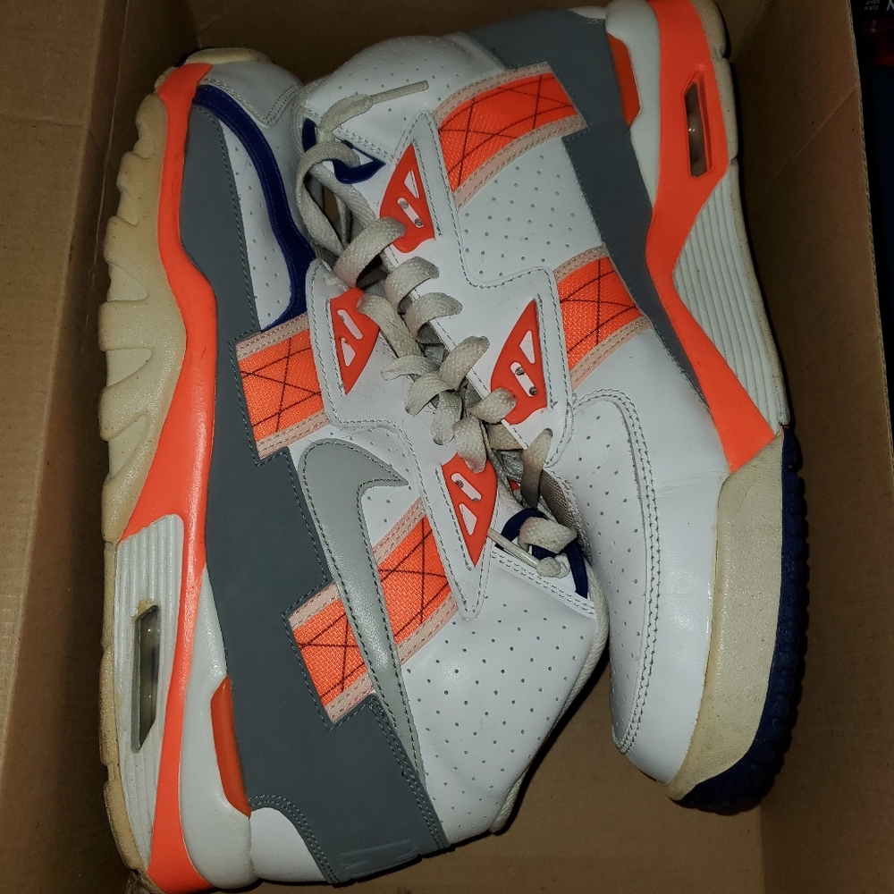 Shoes/tennis